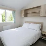 Manor House Gold 2 Bedroom 20c *